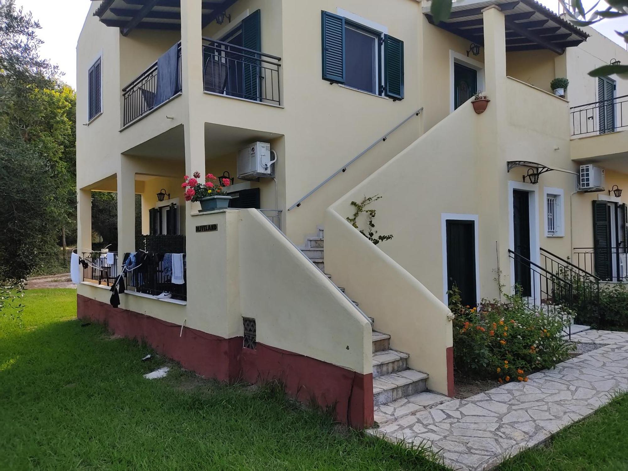 Oliveland Apartments 卡沃斯 外观 照片